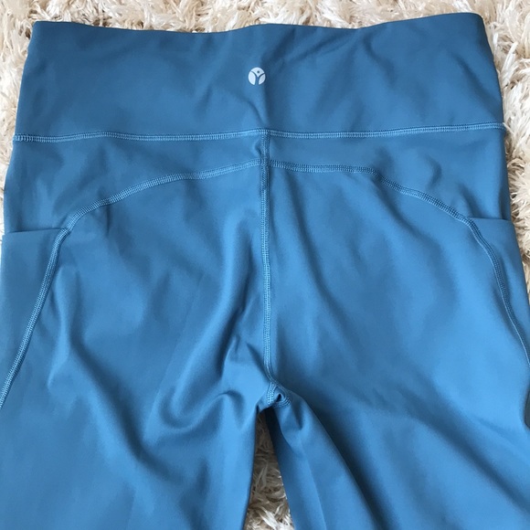 Life Sky Athletic Leggings - Picture 6 of 9